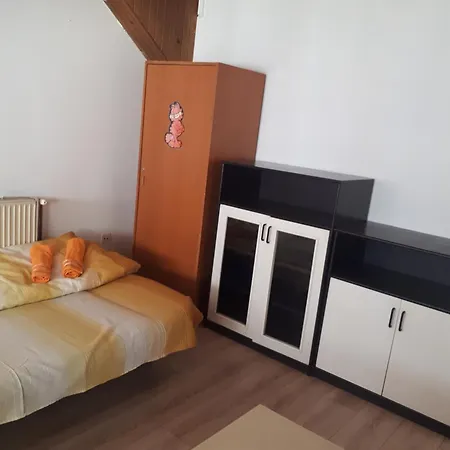 Stan Na Dan Apartment Foca